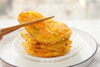 胡萝卜嫩玉米饼的做法