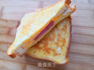 火腿西多士的做法