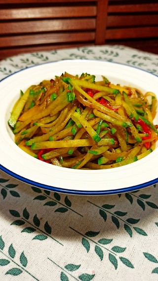 白萝卜炒粉条的做法