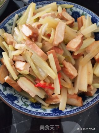 西芹炒豆干的做法