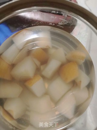 雪梨冰糖水的做法
