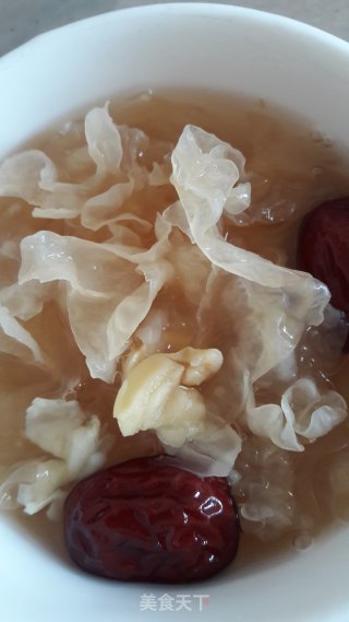 银耳莲子羹的做法