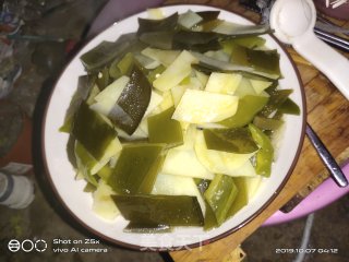 海带土豆片的做法