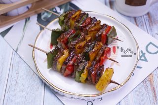 多彩黑椒牛肉串的做法