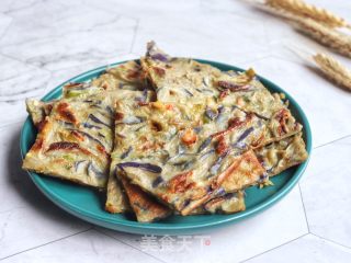 茄子青椒鸡蛋饼的做法