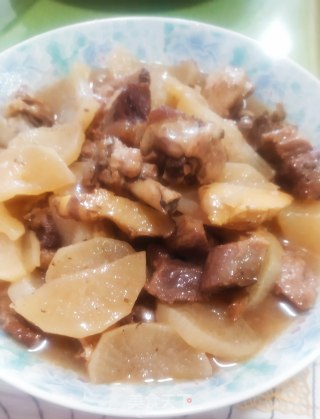 牛腩鸭肉焖萝卜的做法