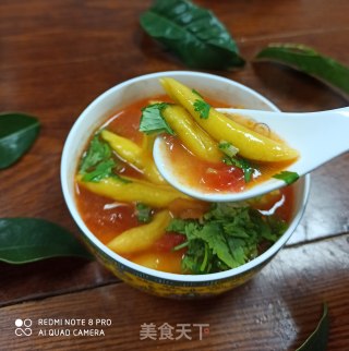 西红柿手工面鱼汤的做法