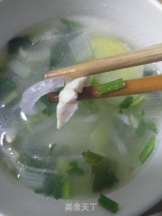 白萝卜鸡汤的做法