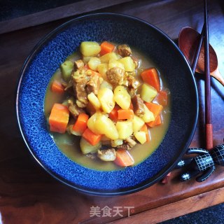 咖喱肉块炖土豆的做法