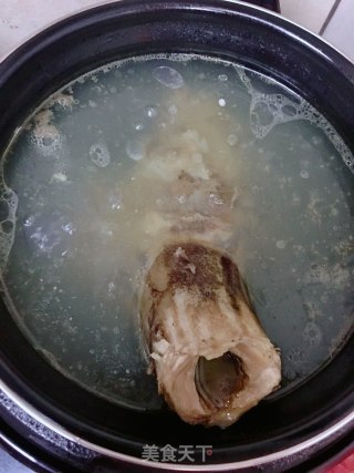 牛筒骨清汤的做法