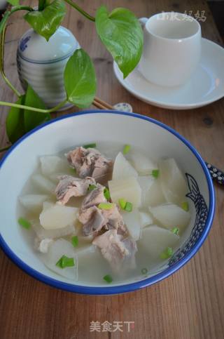 萝卜小排汤的做法