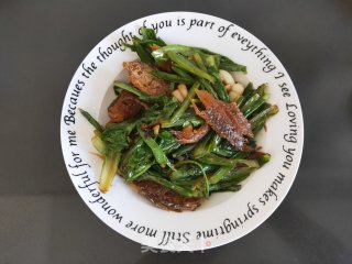 豆豉鲮鱼油麦菜的做法