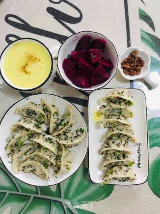 荠菜肉烧麦➕荠菜肉饺子的做法