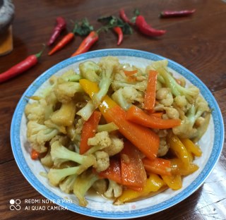 素烧花菜胡萝卜的做法