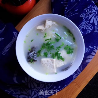 萝卜豆腐鲫鱼汤的做法