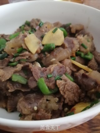 牛肉炒辣椒的做法
