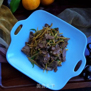 子姜炒牛里脊肉的做法
