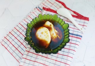 红糖鸡蛋煲的做法