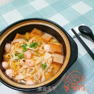 海鲜砂锅抻面的做法