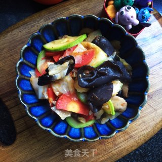 小木耳炒时蔬的做法