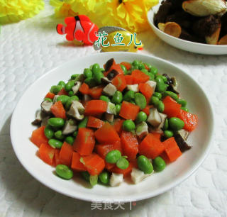 香菇胡萝卜炒毛豆的做法