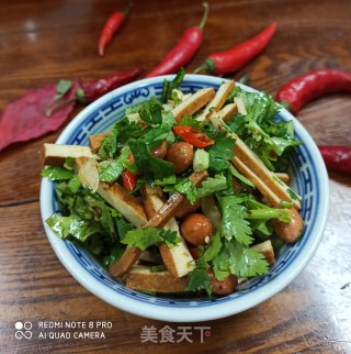 香菜拌香干的做法
