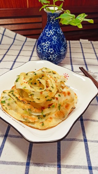 半烫面葱花饼的做法