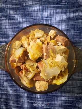 ＃暖身美食＃白菜午餐肉炖豆腐的做法
