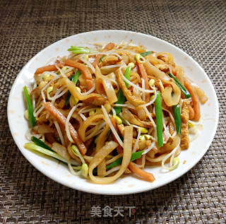 广式干炒河粉的做法