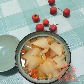 冰糖炖鸭梨的做法