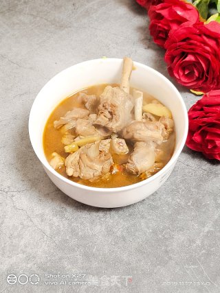酸辣鸭肉的做法