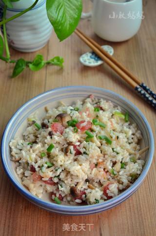 菌菇腊肠炒饭