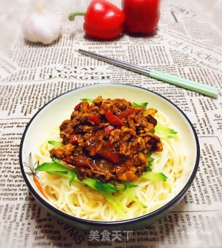 鸡蛋酱拌面的做法