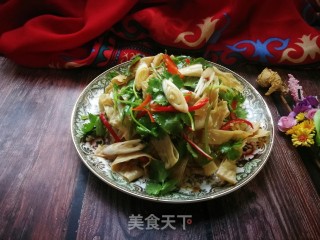 香菜拌人造肉的做法