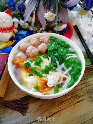 丸子煮面条的做法