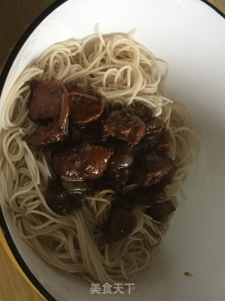 老北京人最爱的那一口——京味肉酱面的做法