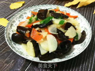 山药炒黑木耳的做法