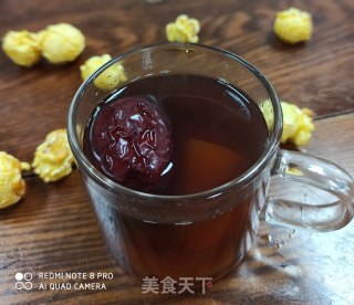 黑糖梨子红枣茶的做法
