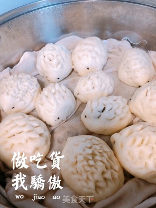黑芝麻刺猬包子的做法