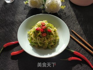凉拌角瓜丝的做法