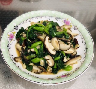 香菇炒青菜的做法