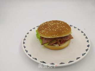 汉堡︱牛肉汉堡的做法