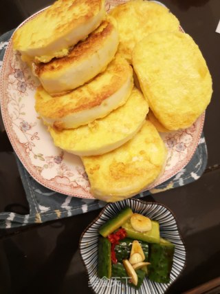 三分钟早餐～煎馒头片的做法