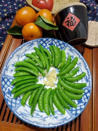 蒜香甜豆的做法