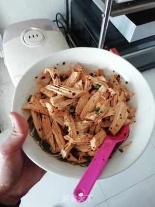 凉拌腐竹的做法