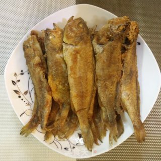 干炸黄花鱼的做法