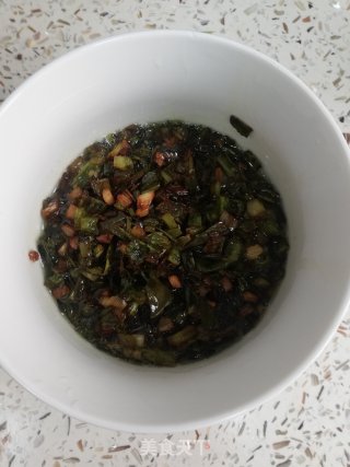 百搭油焖葱花的做法