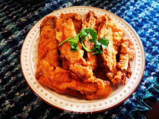 酥炸刀鱼的做法