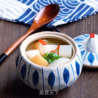 腊肉皮白萝卜汤的做法