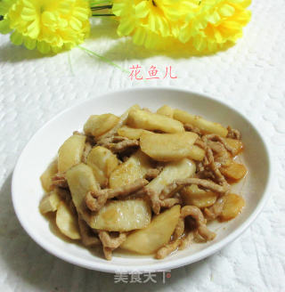 瘦肉丝炒荸荠的做法